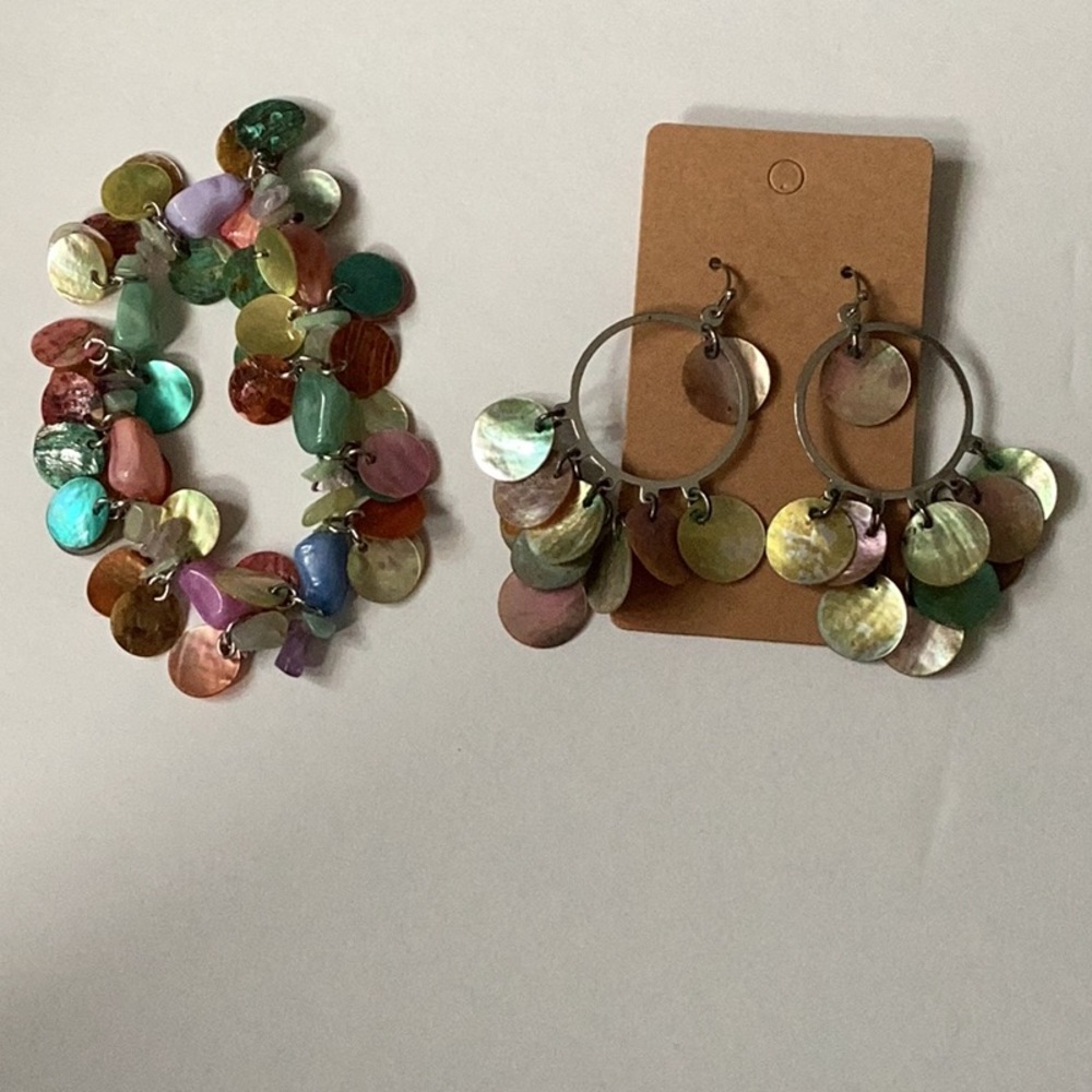 Lia Sophia Bracelet And Earring Set